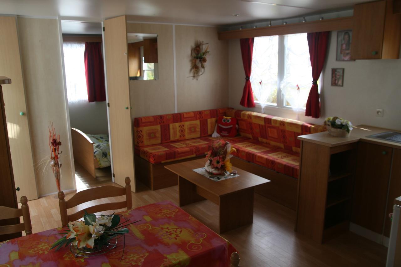 Camping Bellevue Hotel Authuille ภายนอก รูปภาพ