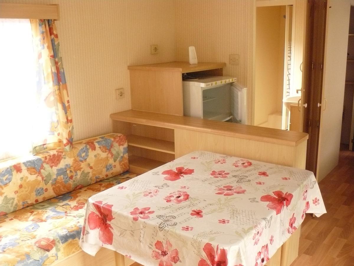 Camping Bellevue Hotel Authuille ภายนอก รูปภาพ